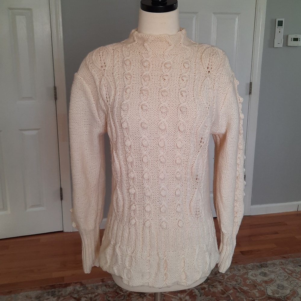 Beautiful vintage funnel neck cream wool sweater.